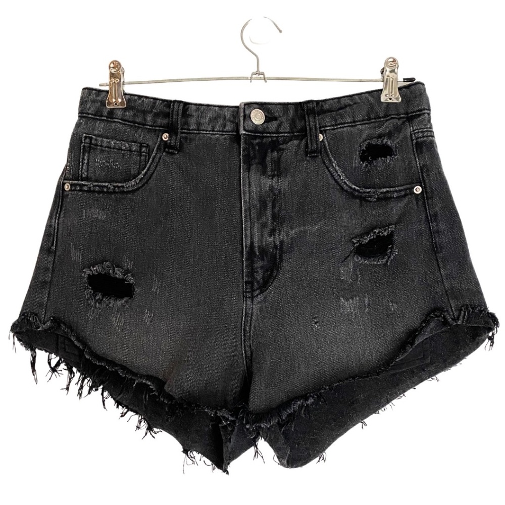 Wild Fable Women’s Black High Rise Cheeky Distressed Denim Shorts [US 6]